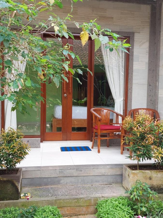 Sudiana House Hotel Ubud  Exterior photo