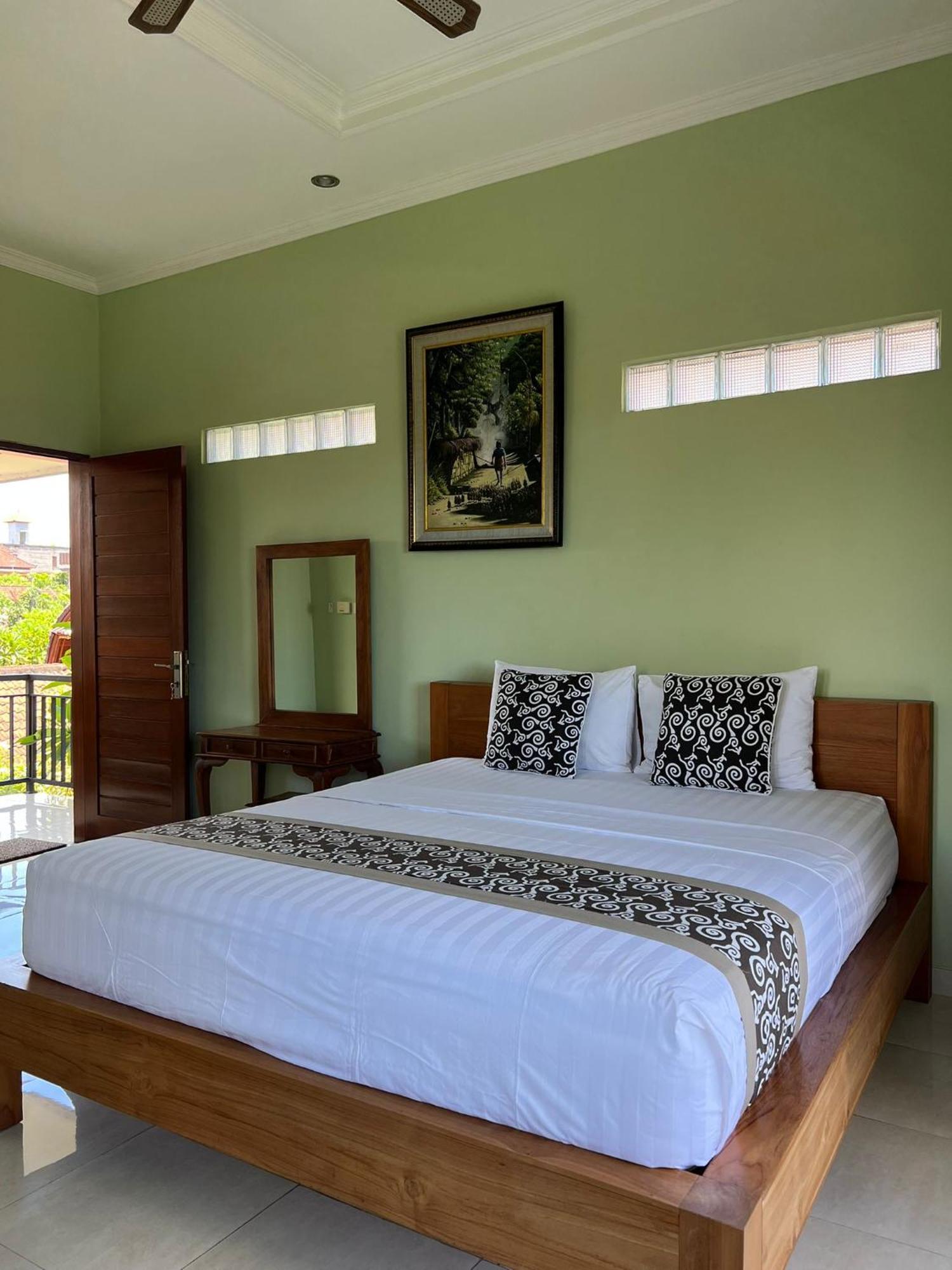 Sudiana House Hotel Ubud  Exterior photo