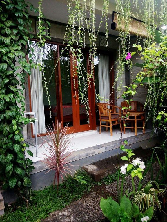 Sudiana House Hotel Ubud  Exterior photo