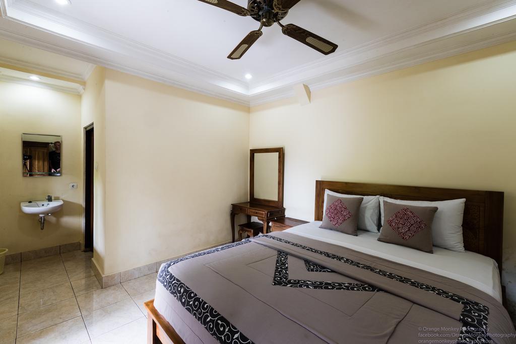 Sudiana House Hotel Ubud  Exterior photo